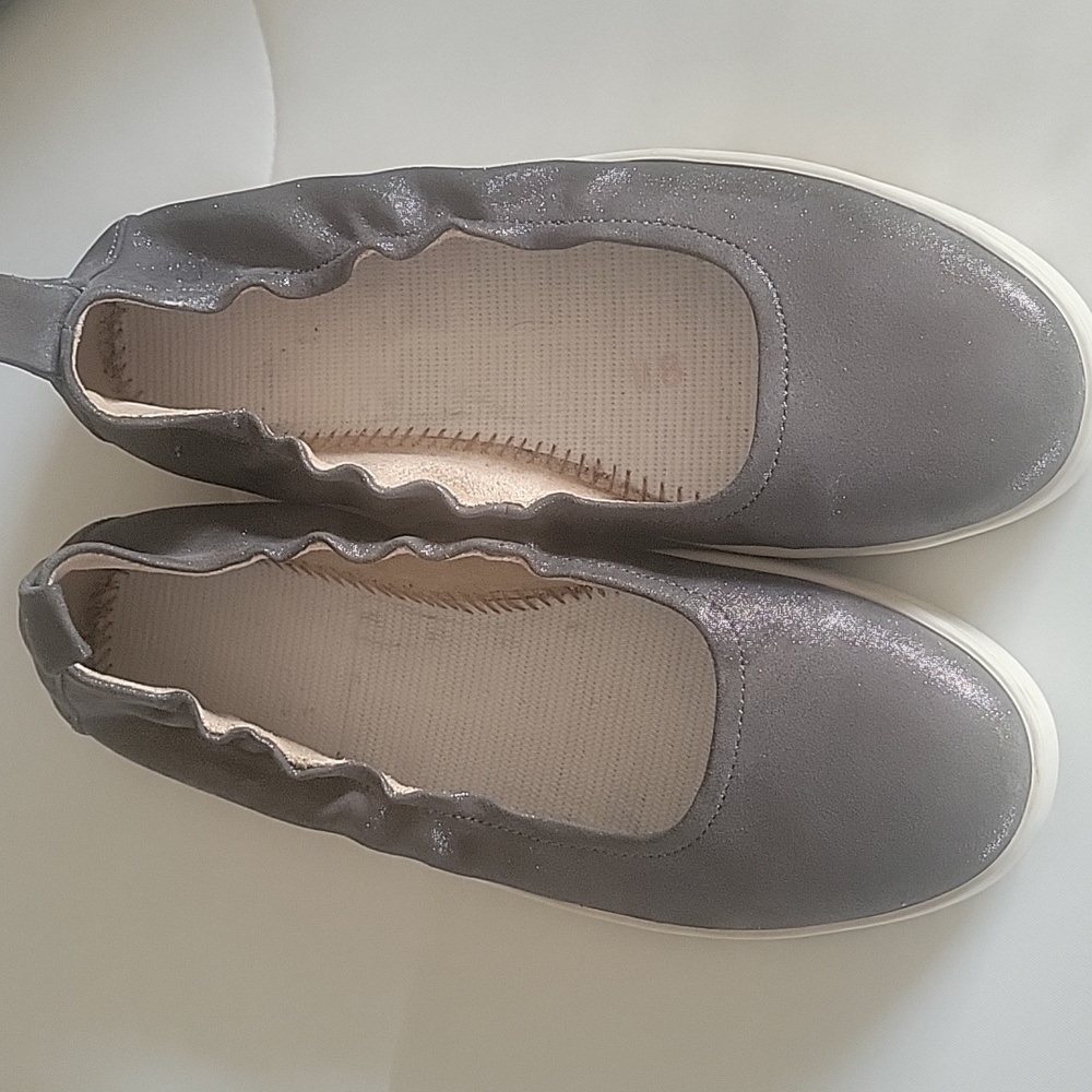 VIONIC UPTOWN BALLET FLATS/SLIPONS  8 SILVER/GRAY